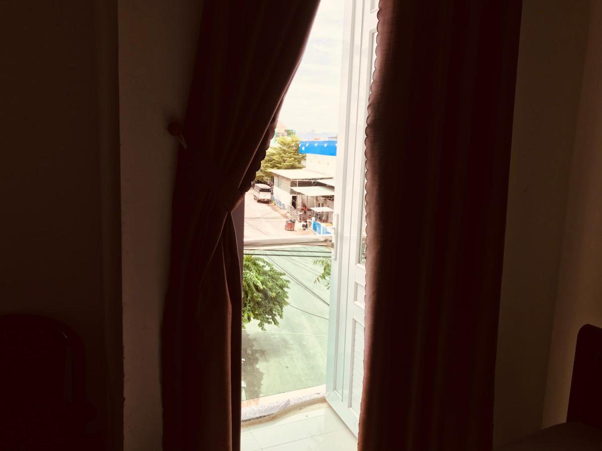 Hotel Khach San Thu Thao Phan Rang-Tháp Chàm Esterno foto