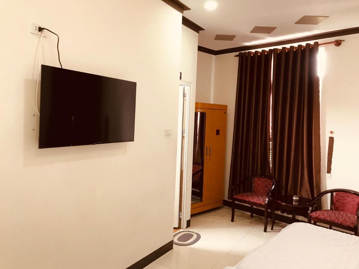 Hotel Khach San Thu Thao Phan Rang-Tháp Chàm Esterno foto